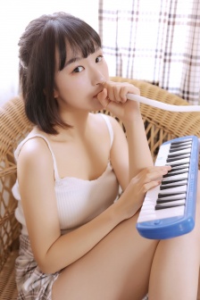 一面亲上边一面膜带揉胸