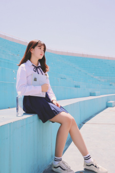比基尼美女